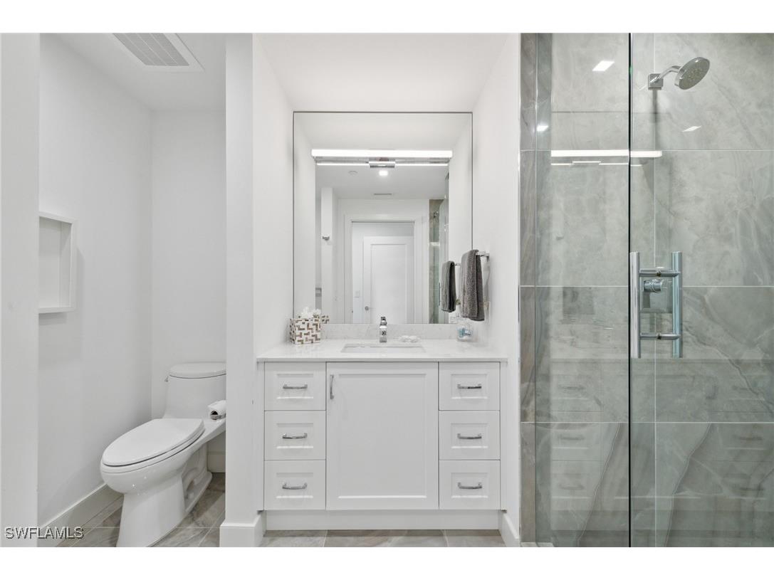  Naples FL 34110 225062578 image21