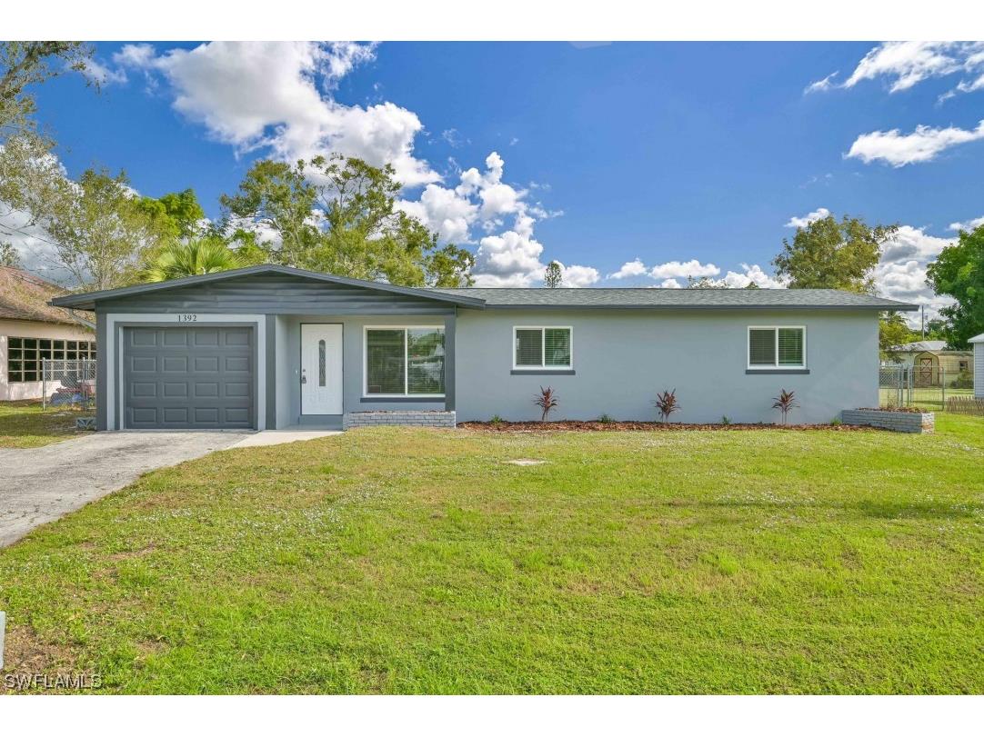 1392 Evalena Lane North Fort Myers FL 33917 223092664 image1