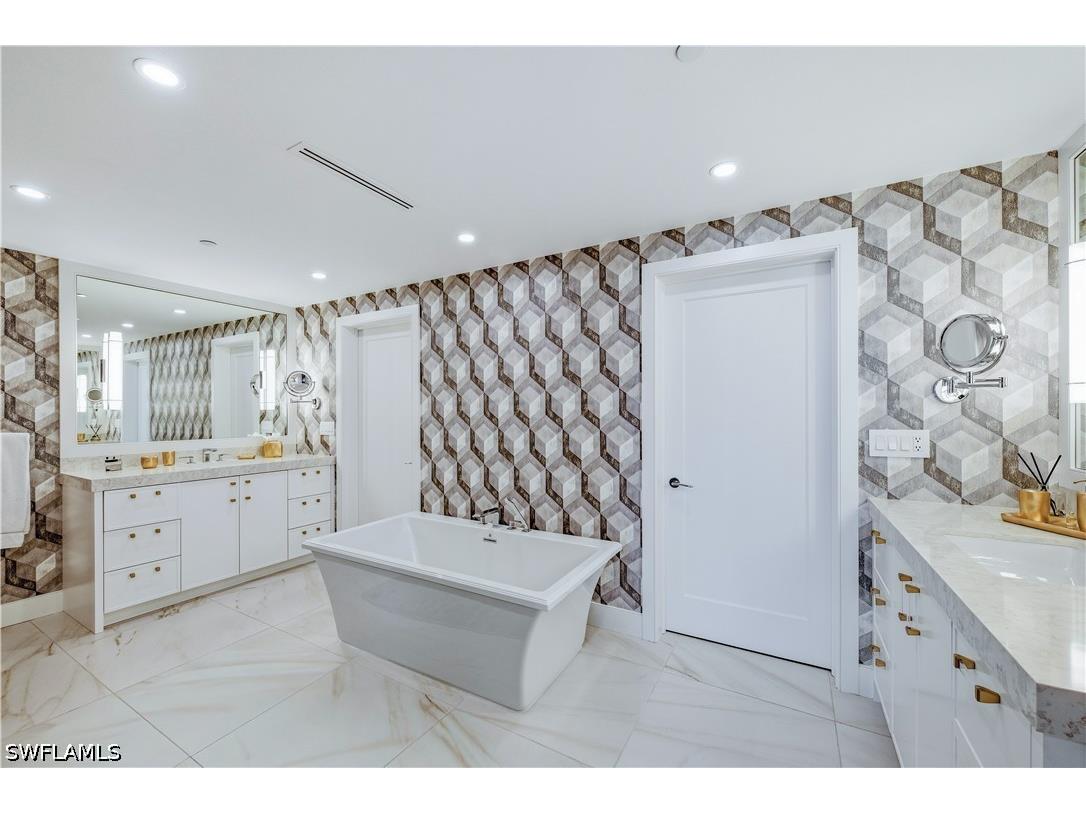 13925 Old Coast Road #905 Naples FL 34110 226015593 image20