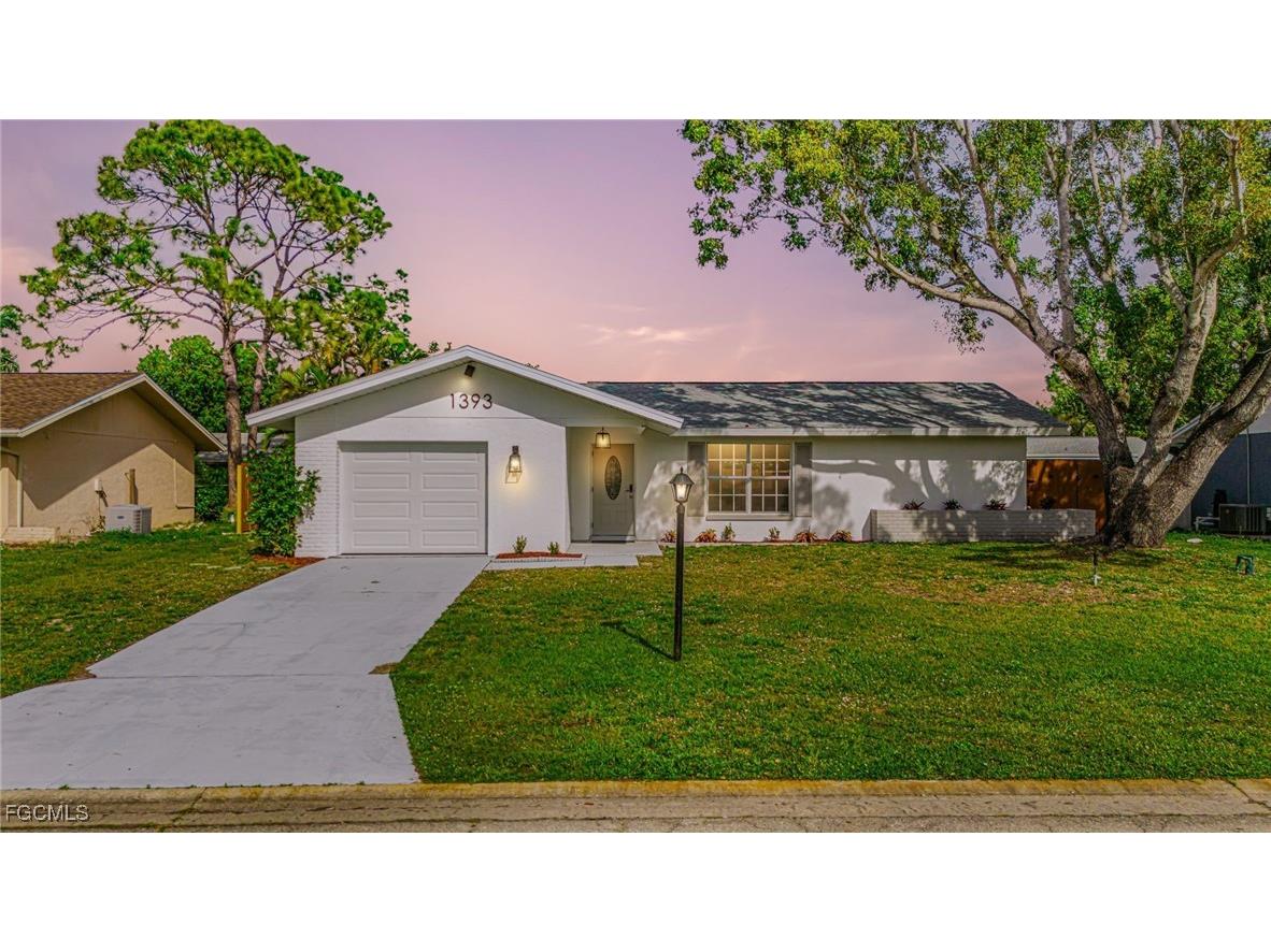 1393 White Cedar Lane North Fort Myers FL 33917 2026006216 image1
