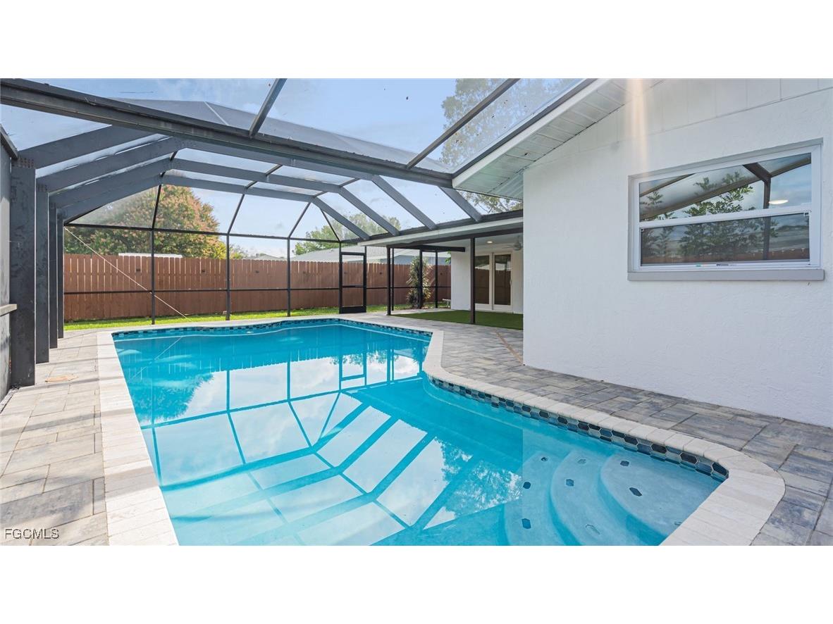1393 White Cedar Lane North Fort Myers FL 33917 2026006216 image21