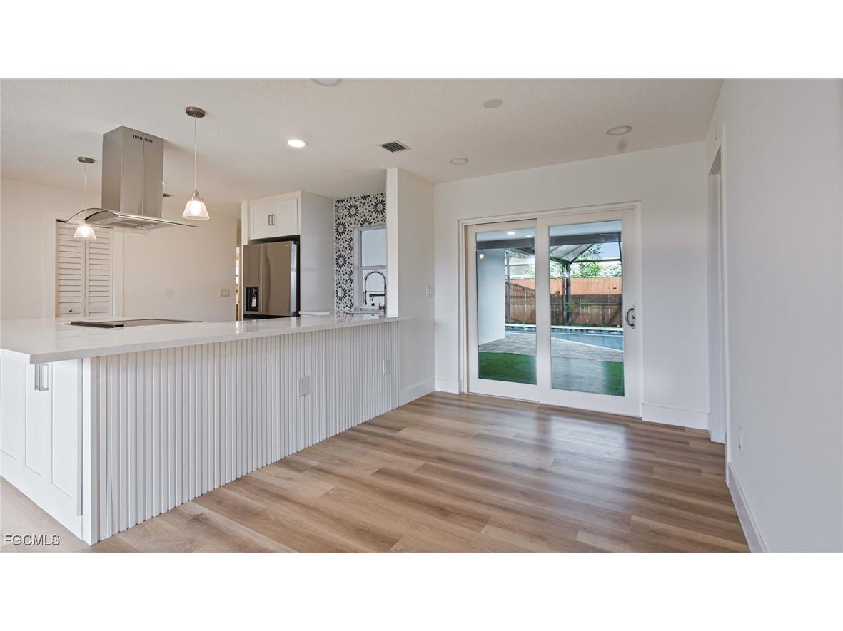 1393 White Cedar Lane North Fort Myers FL 33917 2026006216 image3
