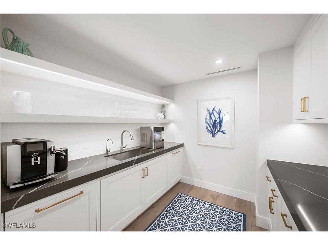 13935 Old Coast Road #305 Naples FL 34110 225071134 image7