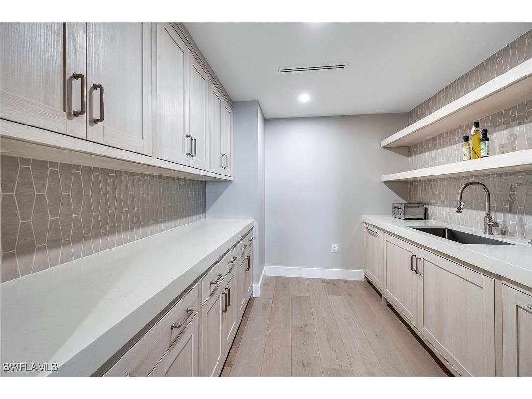 13945 Old Coast Road #1202 Naples FL 34110 225059013 image33