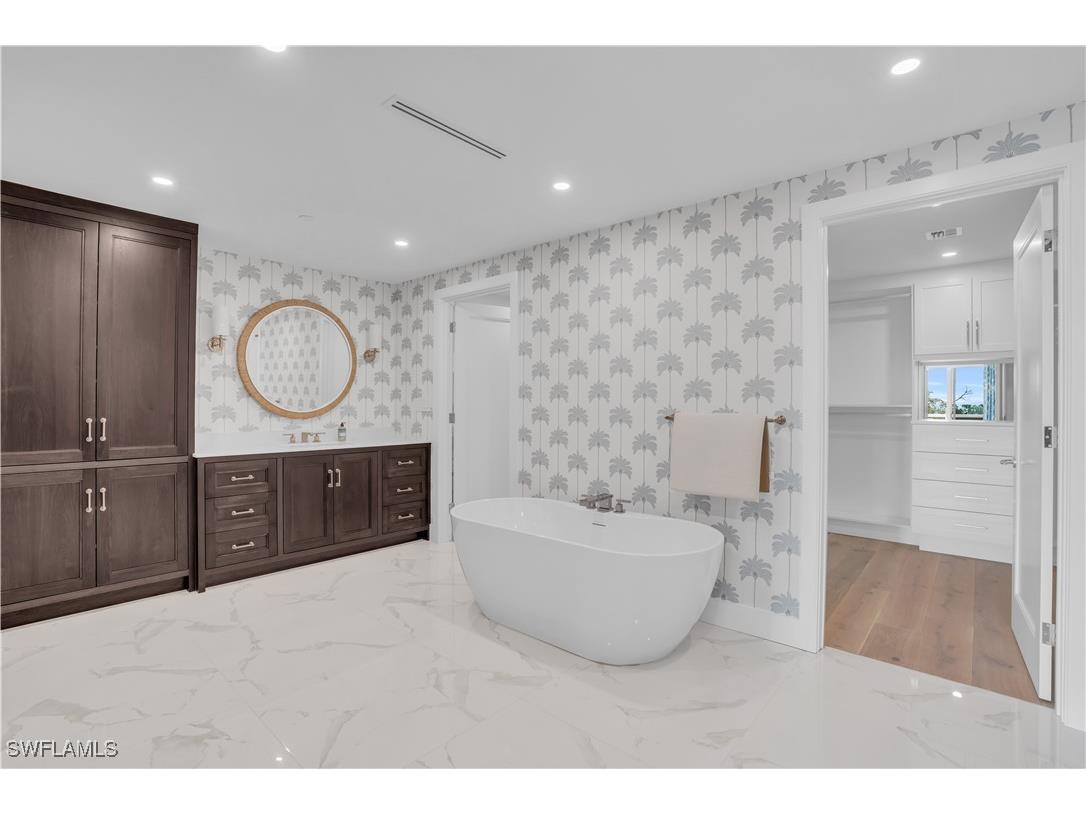 13945 Old Coast Road #301 Naples FL 34110 225080747 image11