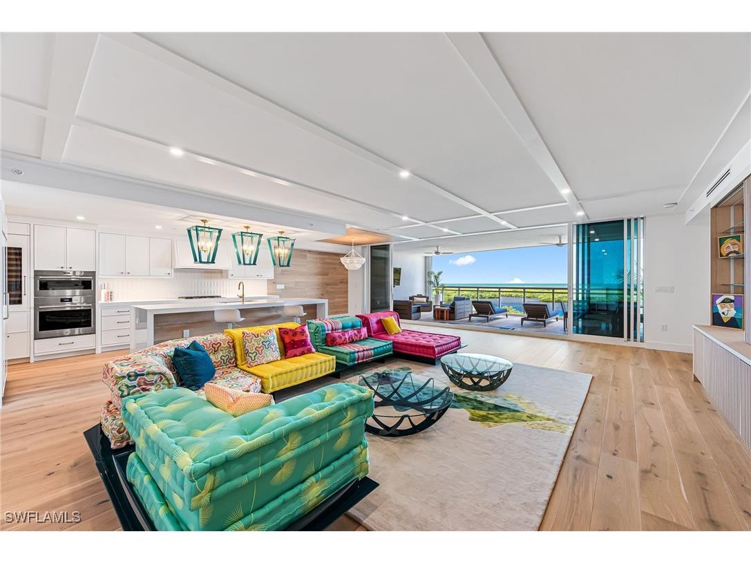 13945 Old Coast Rd #905 Naples FL 34110 225065876 image1