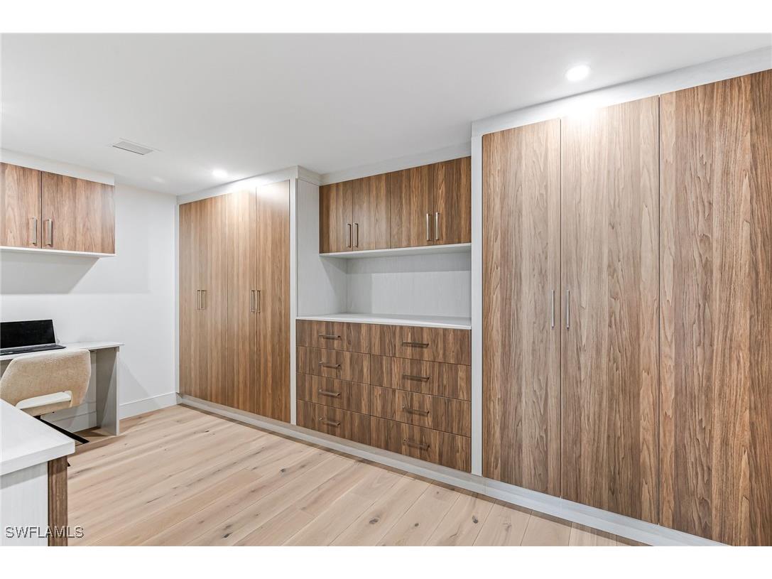 13945 Old Coast Rd #905 Naples FL 34110 225065876 image17