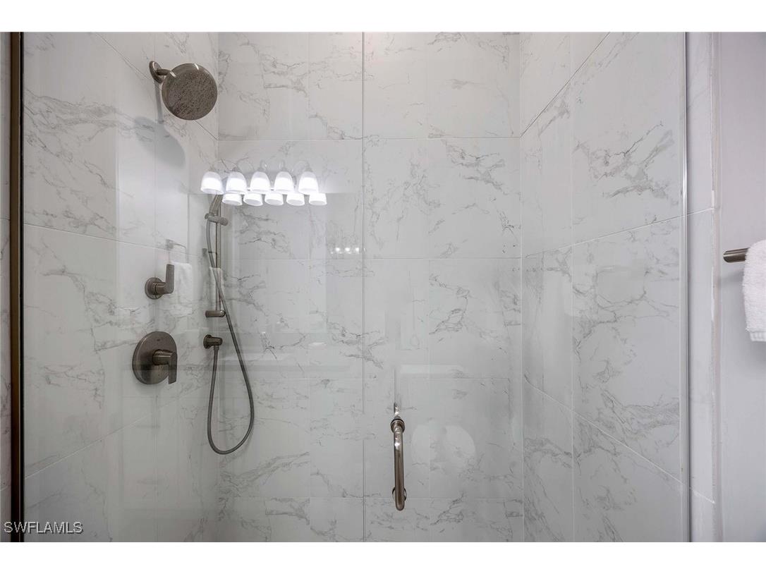 1395 Curlew Avenue #4-3 Naples FL 34102 225063402 image17