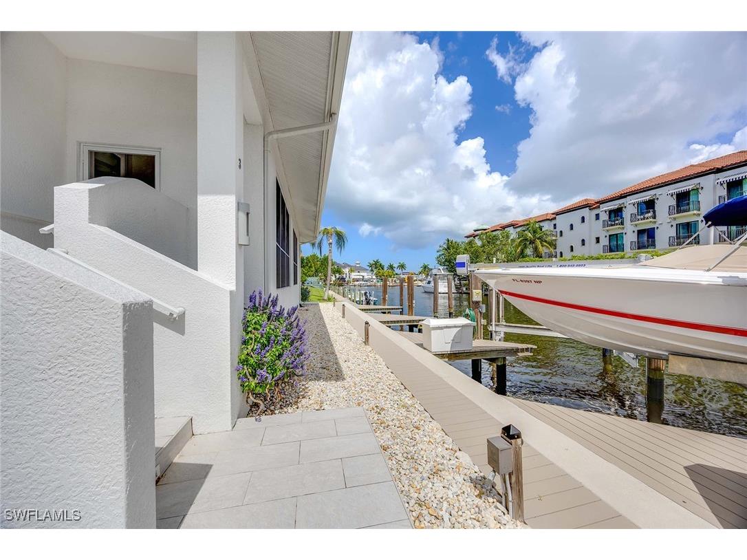 1395 Curlew Avenue #4-3 Naples FL 34102 225063402 image3