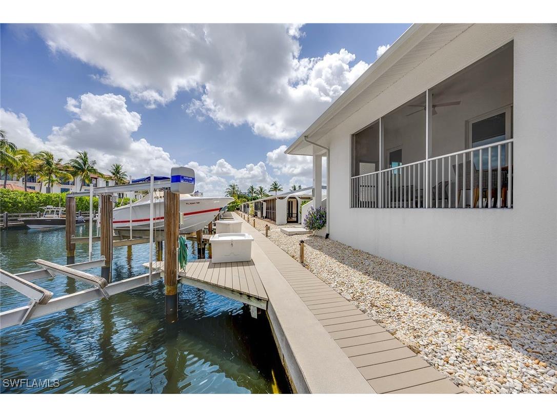 1395 Curlew Avenue #4-3 Naples FL 34102 225063402 image4