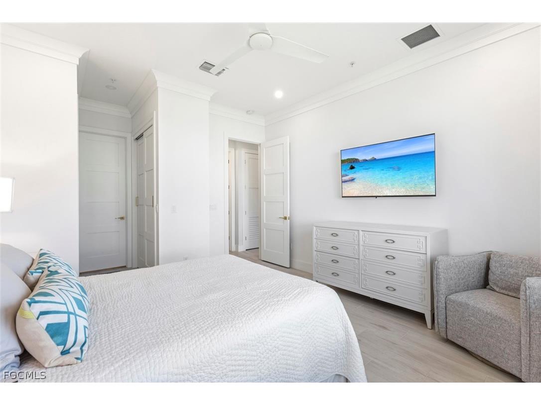 1395 Curlew Avenue #1 Naples FL 34102 2026011635 image20