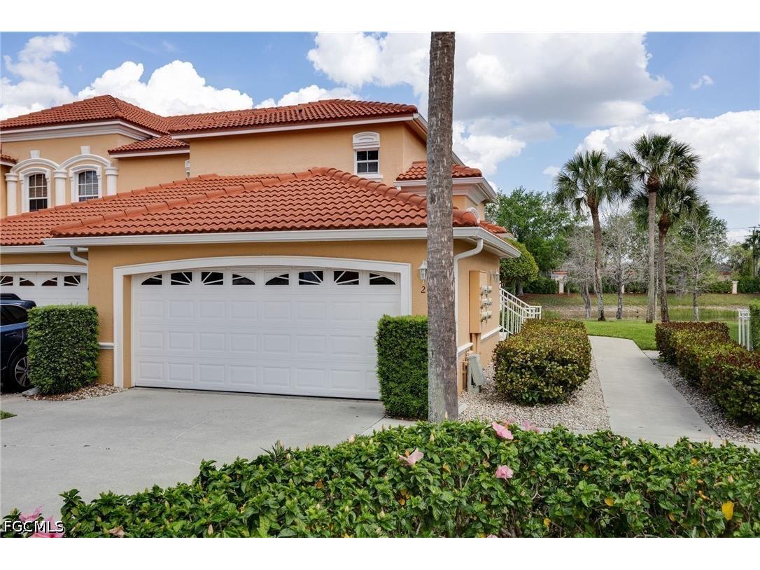 13951 Eagle Ridge Lakes Drive #203 Fort Myers FL 33912 2026014453 image1