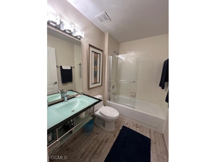 13960 Eagle Ridge Lakes Drive #102 Fort Myers FL 33912 2025019165 image16