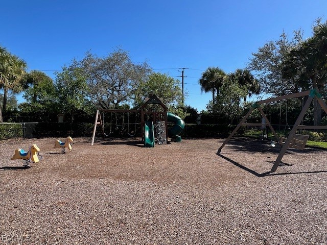 13960 Eagle Ridge Lakes Drive #102 Fort Myers FL 33912 2025019165 image22