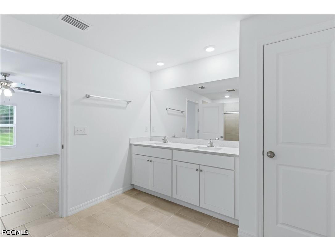 13963 Buckingham Oak Drive Fort Myers FL 33905 2026025161 image14
