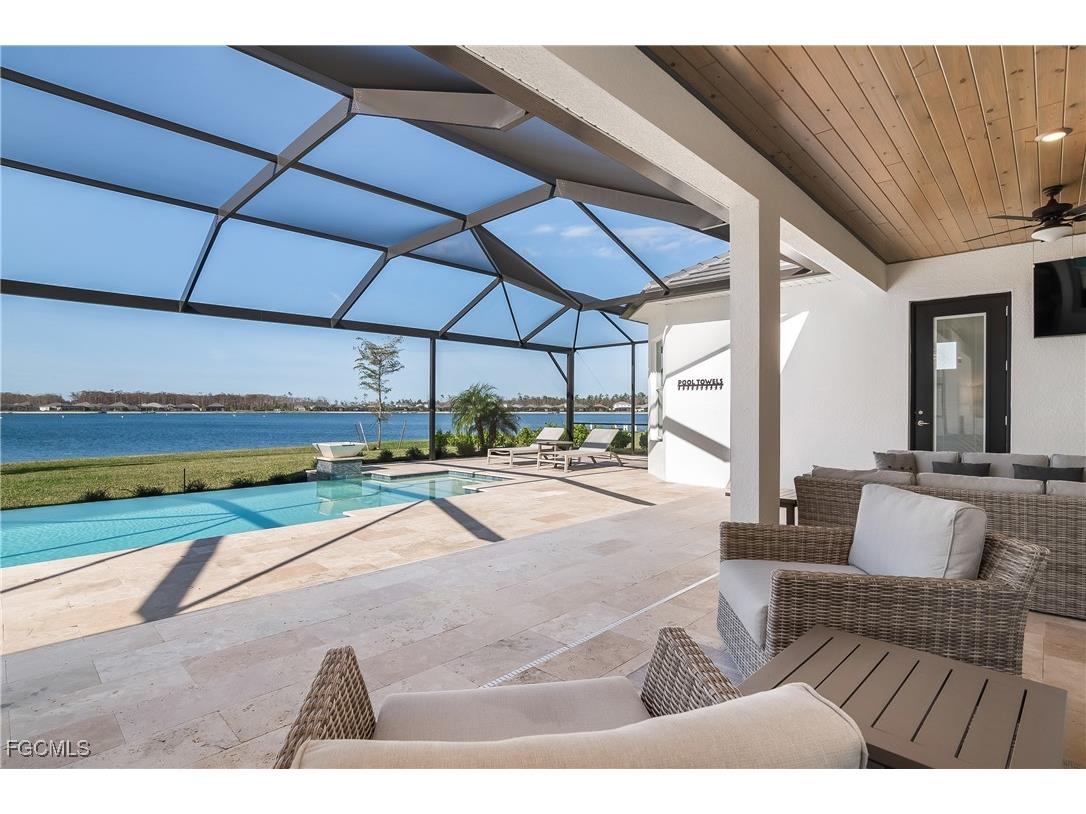 13974 Blue Bay Circle Fort Myers FL 33913 2025024124 image10