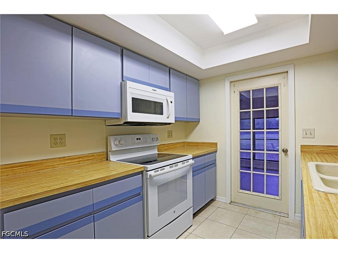 1398 Evalena Lane North Fort Myers FL 33917 2026017959 image10