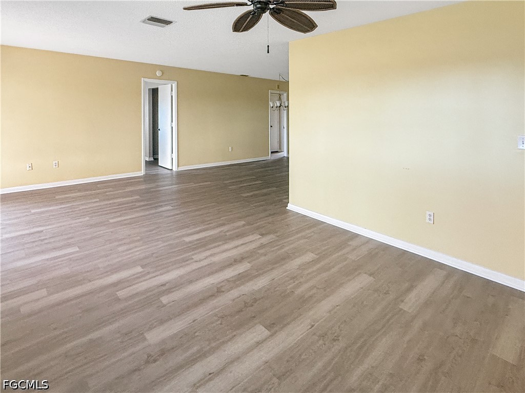 1398 Myerlee Country Club Boulevard Fort Myers FL 33919 2026017928 image13