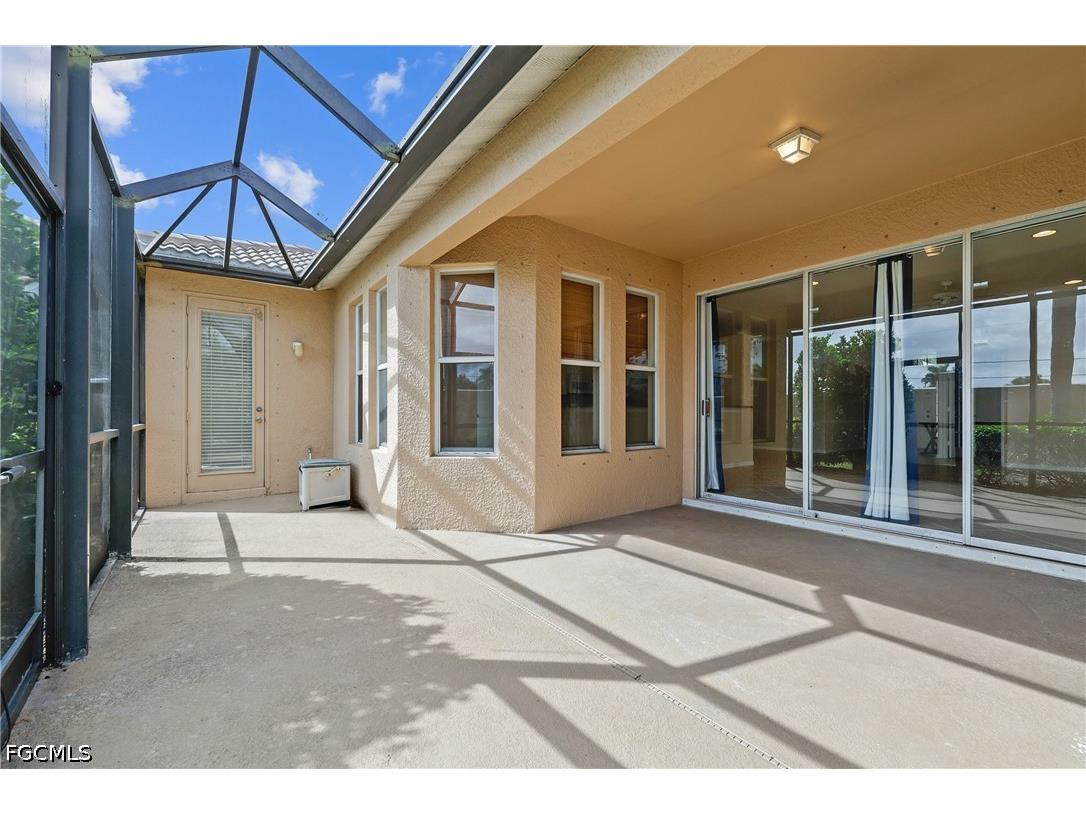 13988 Village Creek Drive Fort Myers FL 33908 2026023555 image3