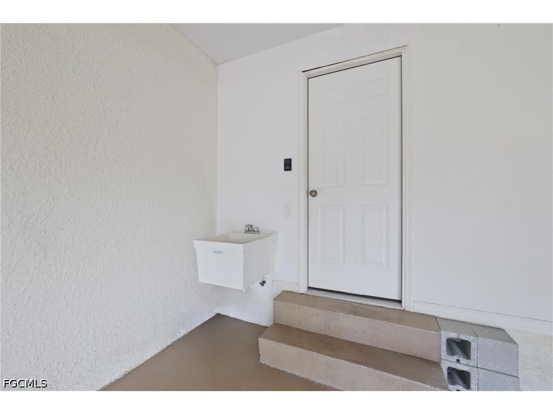 13988 Village Creek Drive Fort Myers FL 33908 2026023555 image31