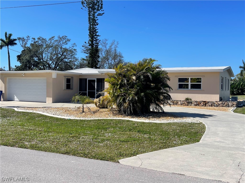 1399 Harbor View Drive North Fort Myers FL 33917 224008462 image1