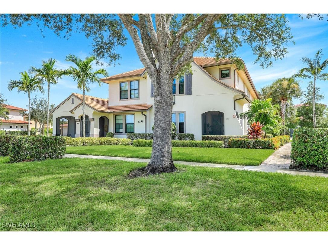 1399 Santiago Circle #1103 Naples FL 34113 225069185 image1