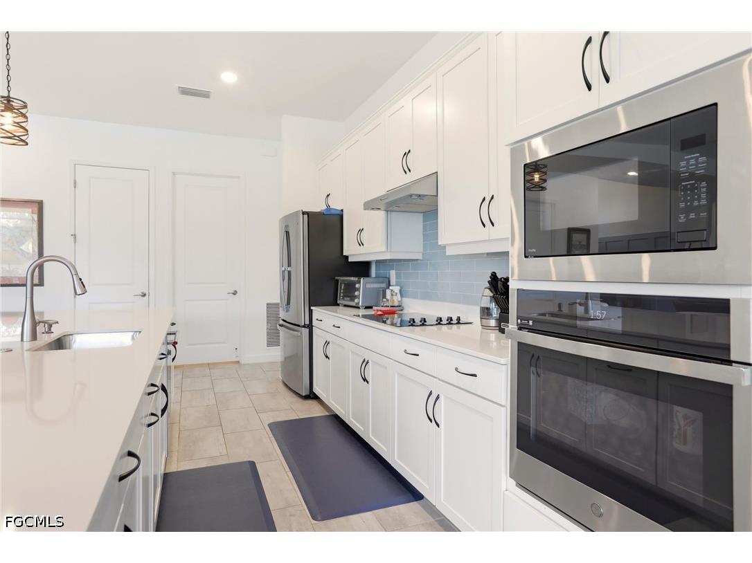 13991 Binghampton Drive N Fort Myers FL 33905 2026016965 image12