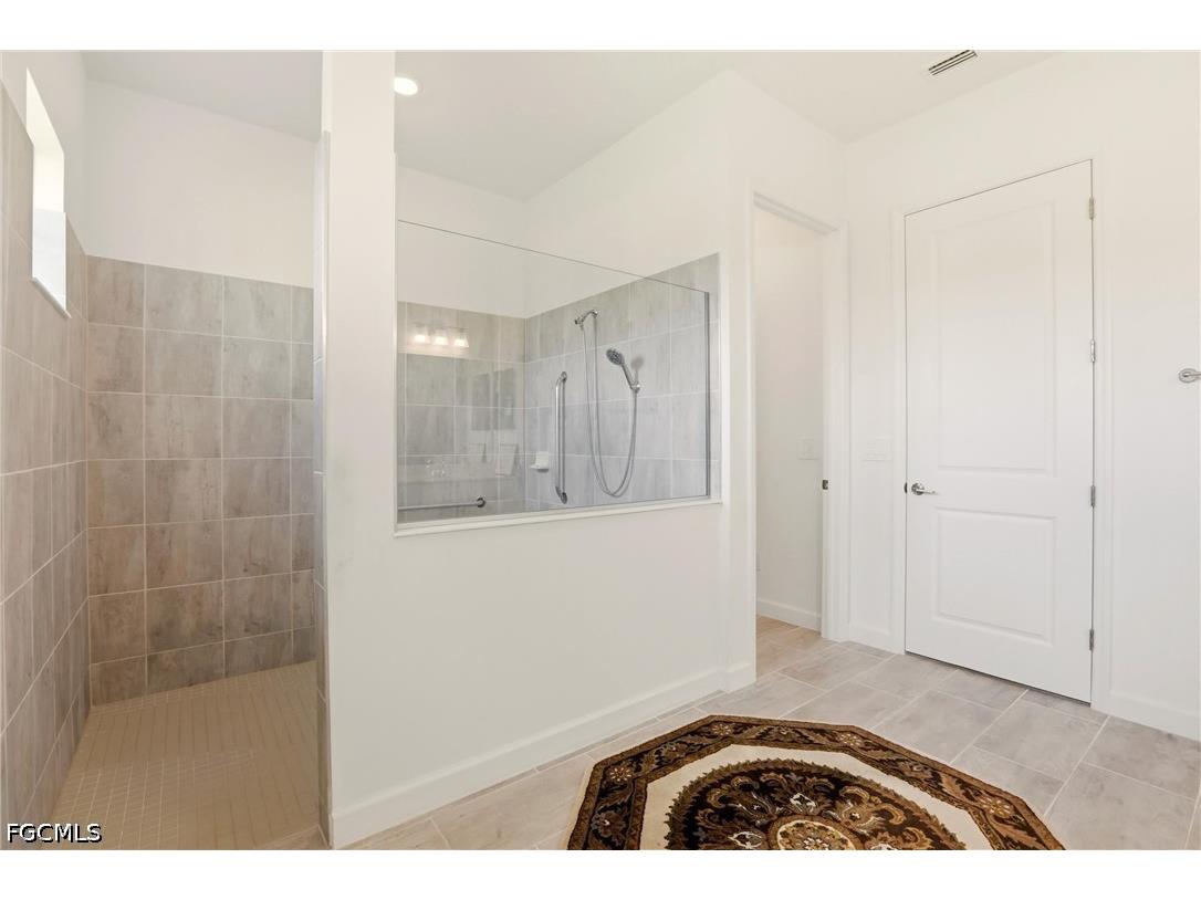 13991 Binghampton Drive N Fort Myers FL 33905 2026016965 image23