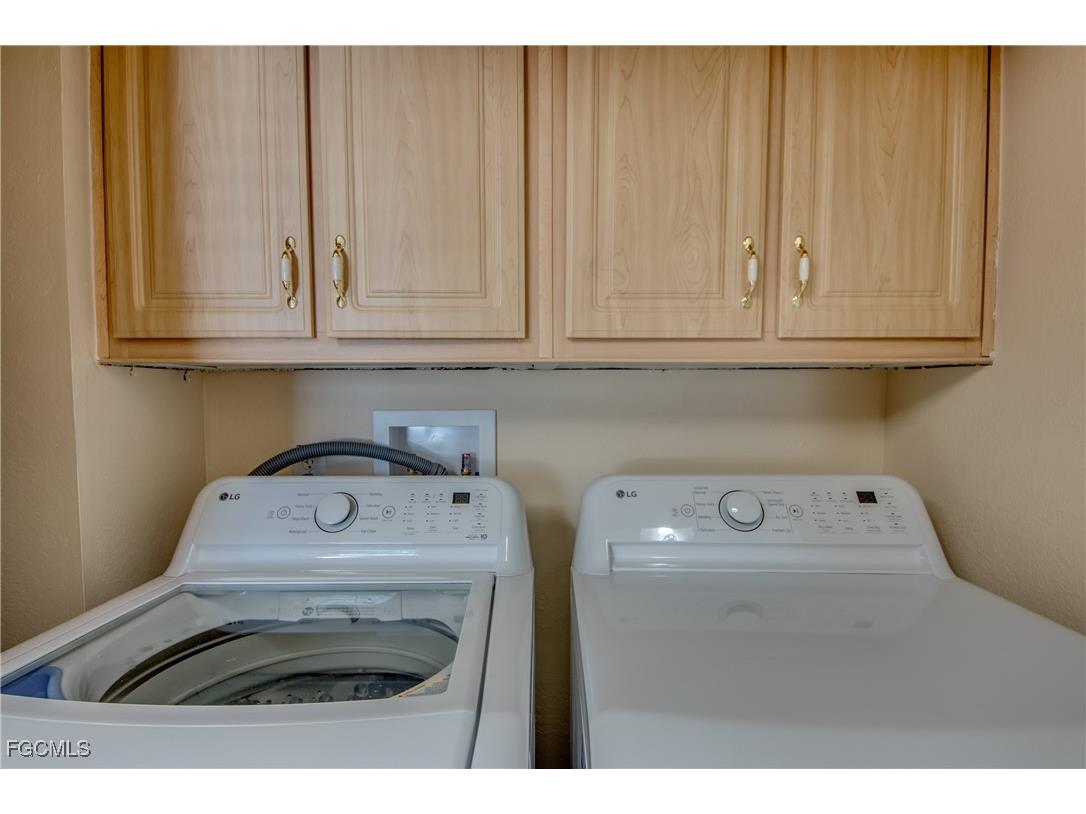 14 Nancy Lane Fort Myers Beach FL 33931 2025003352 image14