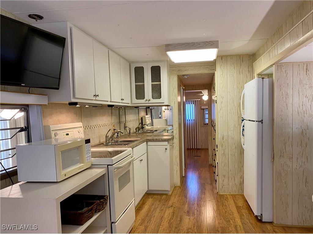 14 Pearl Drive #14P Naples FL 34114 225080434 image10