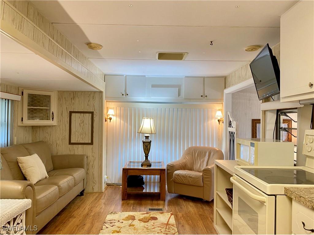 14 Pearl Drive #14P Naples FL 34114 225080434 image9