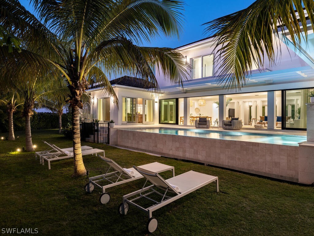 14 Sabre Lane Naples FL 34102 226003428 image1
