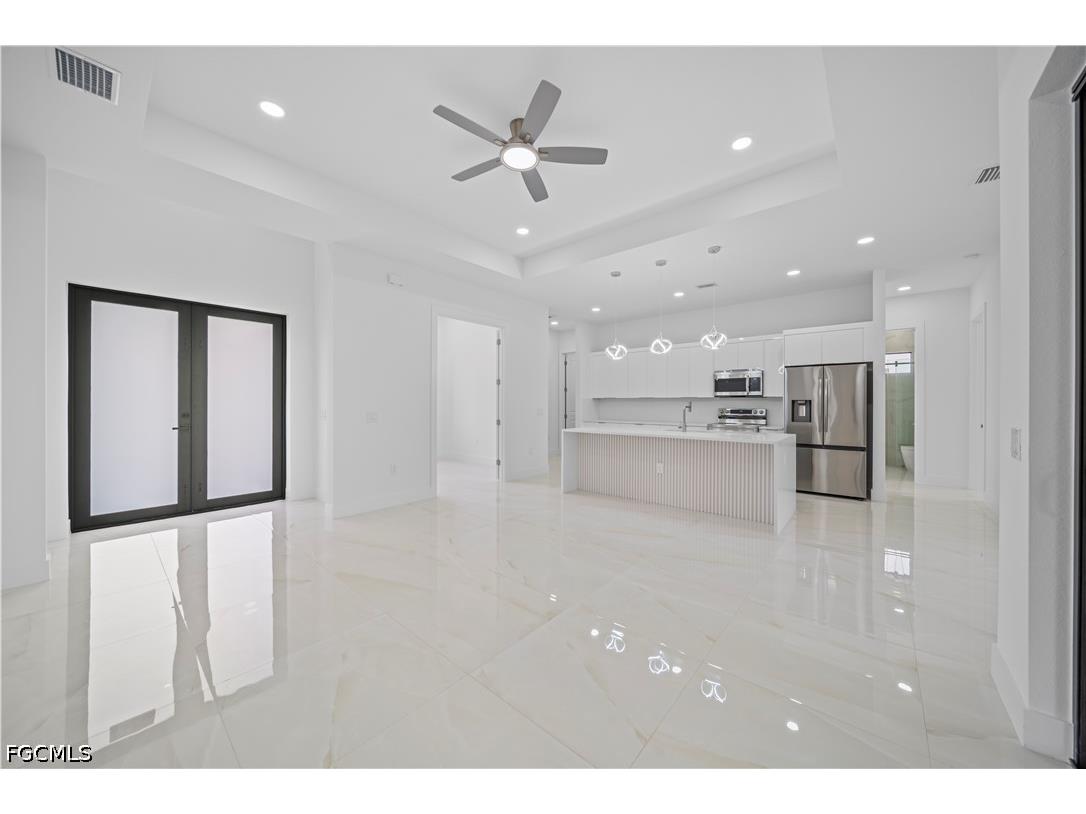 14 W 9th Street Lehigh Acres FL 33972 2026024193 image3