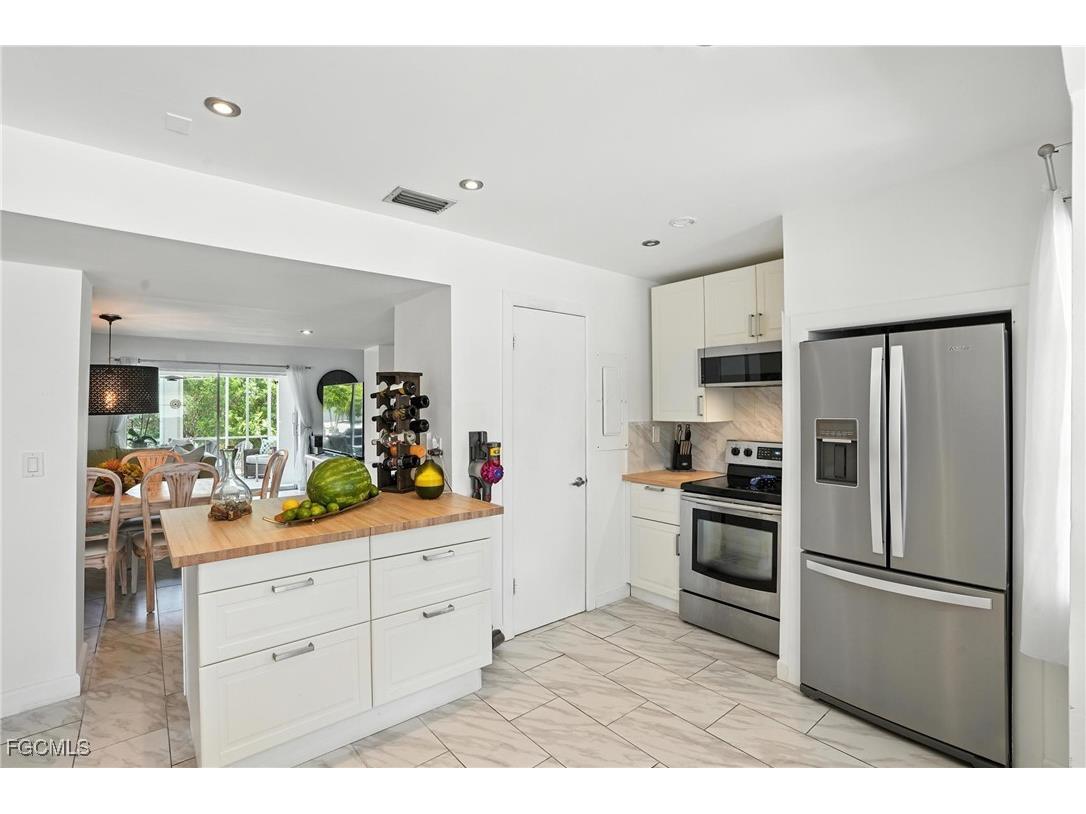 14 Watercolor Way #14 Naples FL 34113 2025020823 image10