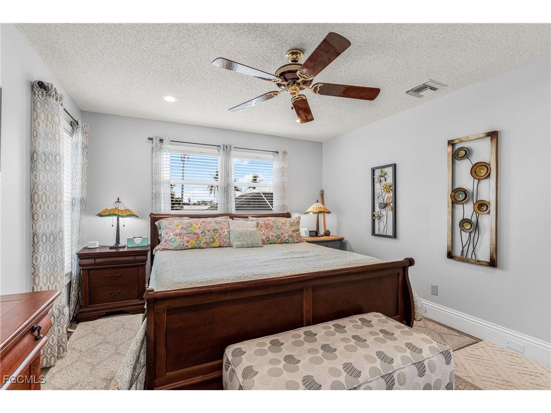 140 Curlew Street Fort Myers Beach FL 33931 2025018284 image27