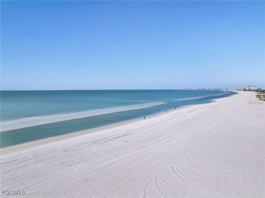 140 Curlew Street Fort Myers Beach FL 33931 2025018284 image8