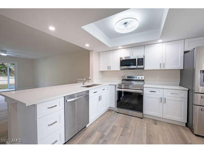 140 Cypress Way E #601 Naples FL 34110 225011014 image1