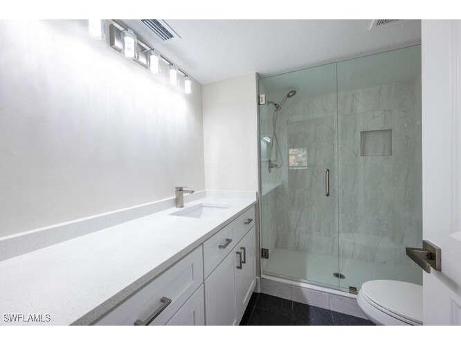 140 Cypress Way E #601 Naples FL 34110 225011014 image14