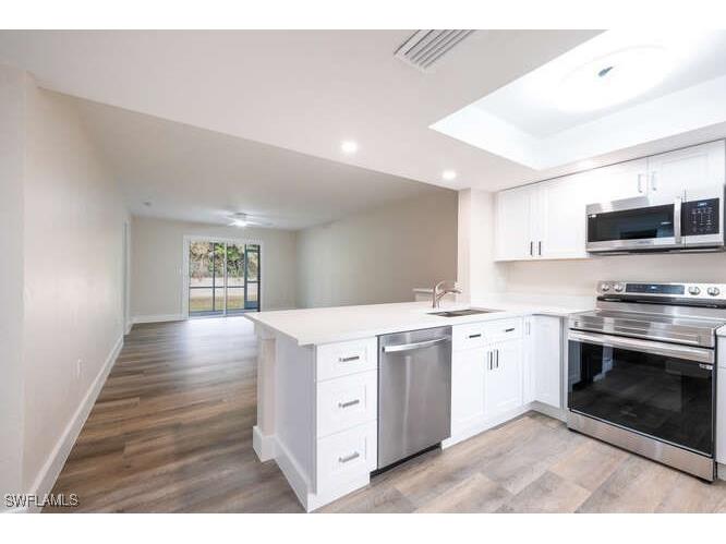 140 Cypress Way E #601 Naples FL 34110 225011014 image2