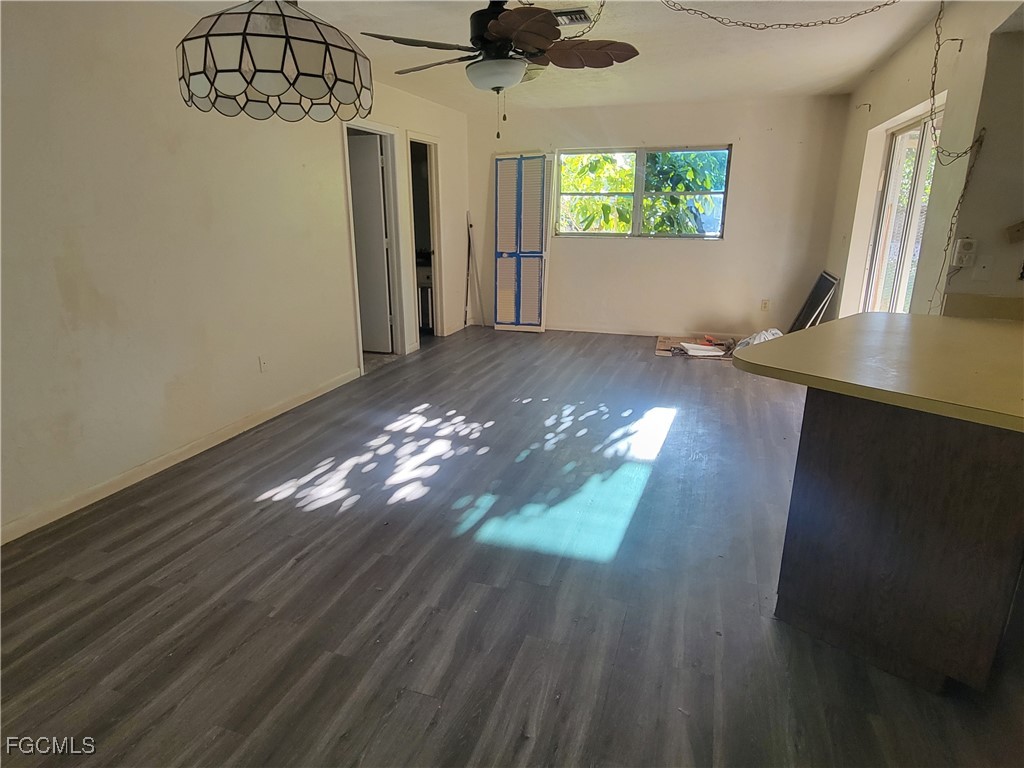 140 Fairview Avenue Fort Myers FL 33905 2025023219 image5