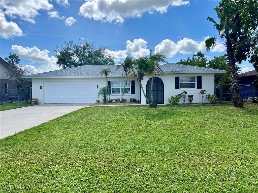 140 Mentor Drive Naples FL 34110 224090702 image1