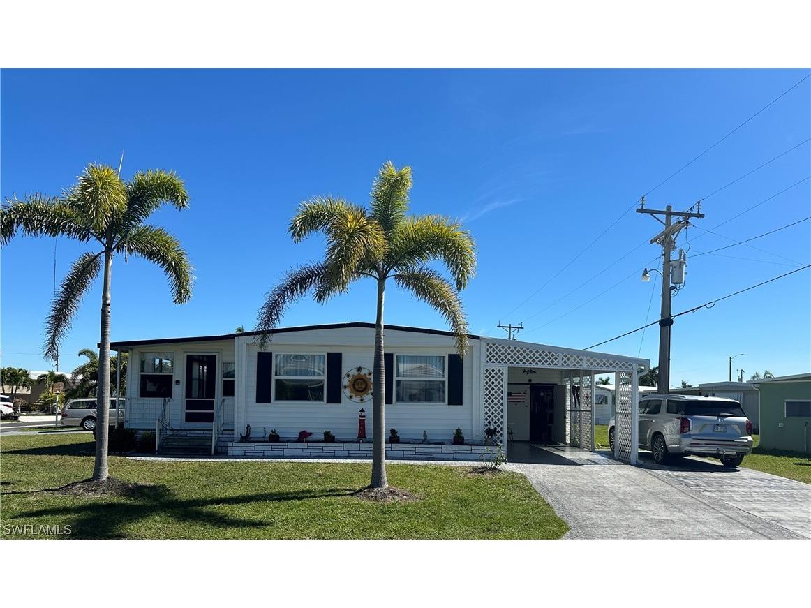 140 Overland Trail North Fort Myers FL 33917 224017777 image1