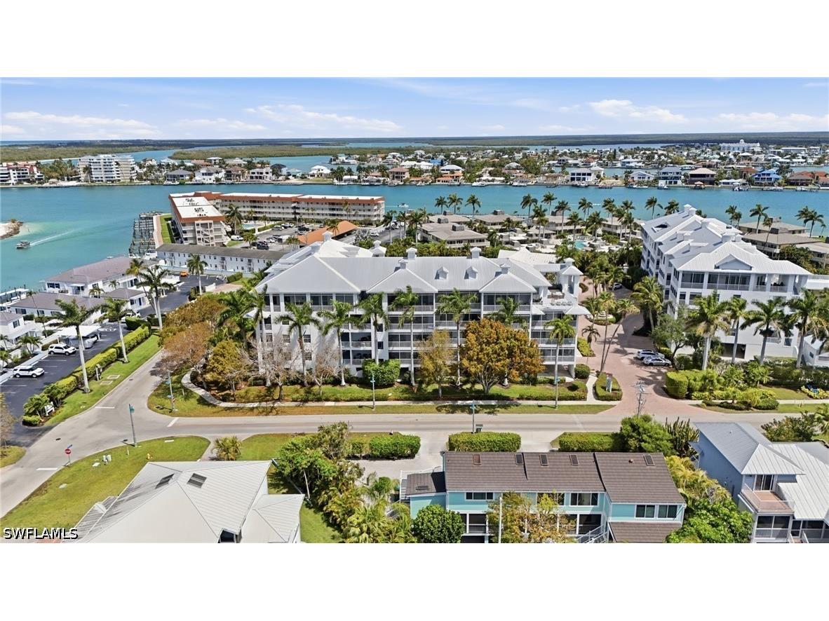 140 Palm Street #211 Marco Island FL 34145 226016408 image32