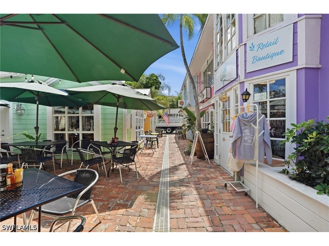 140 Palm Street #211 Marco Island FL 34145 226016408 image38