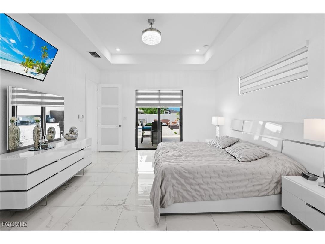 140 SE 16th Street Cape Coral FL 33990 2025010669 image20