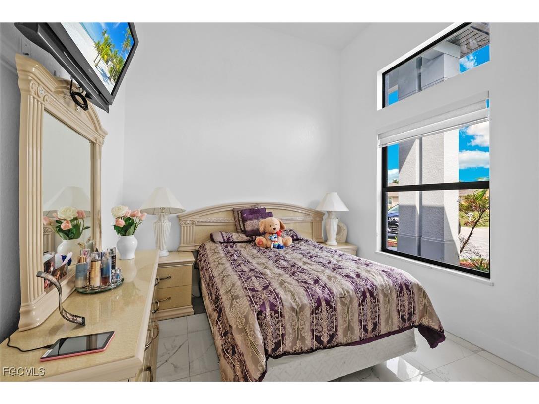 140 SE 16th Street Cape Coral FL 33990 2025010669 image25