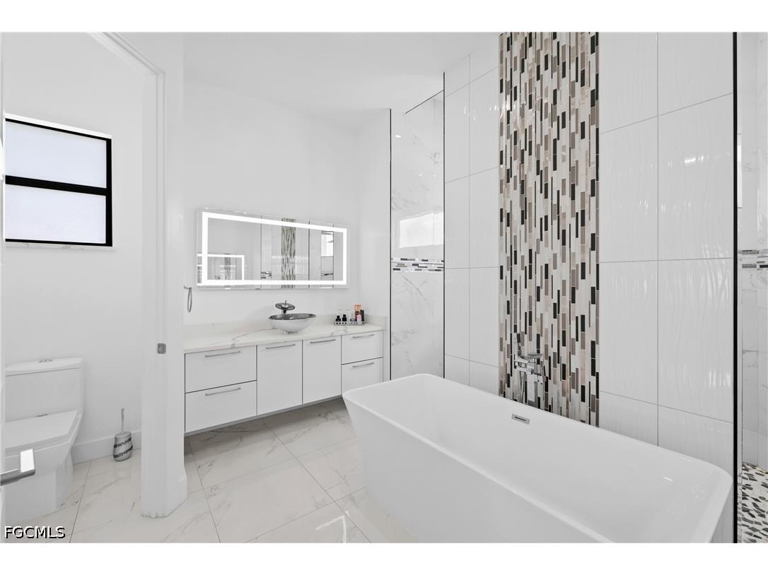 140 SE 16th Street Cape Coral FL 33990 2026021211 image22