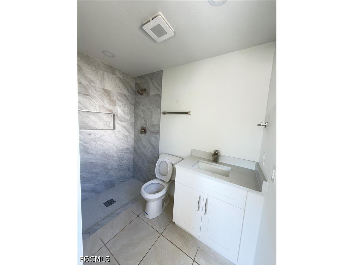 140 SE 17th Terrace Cape Coral FL 33990 2026018030 image10