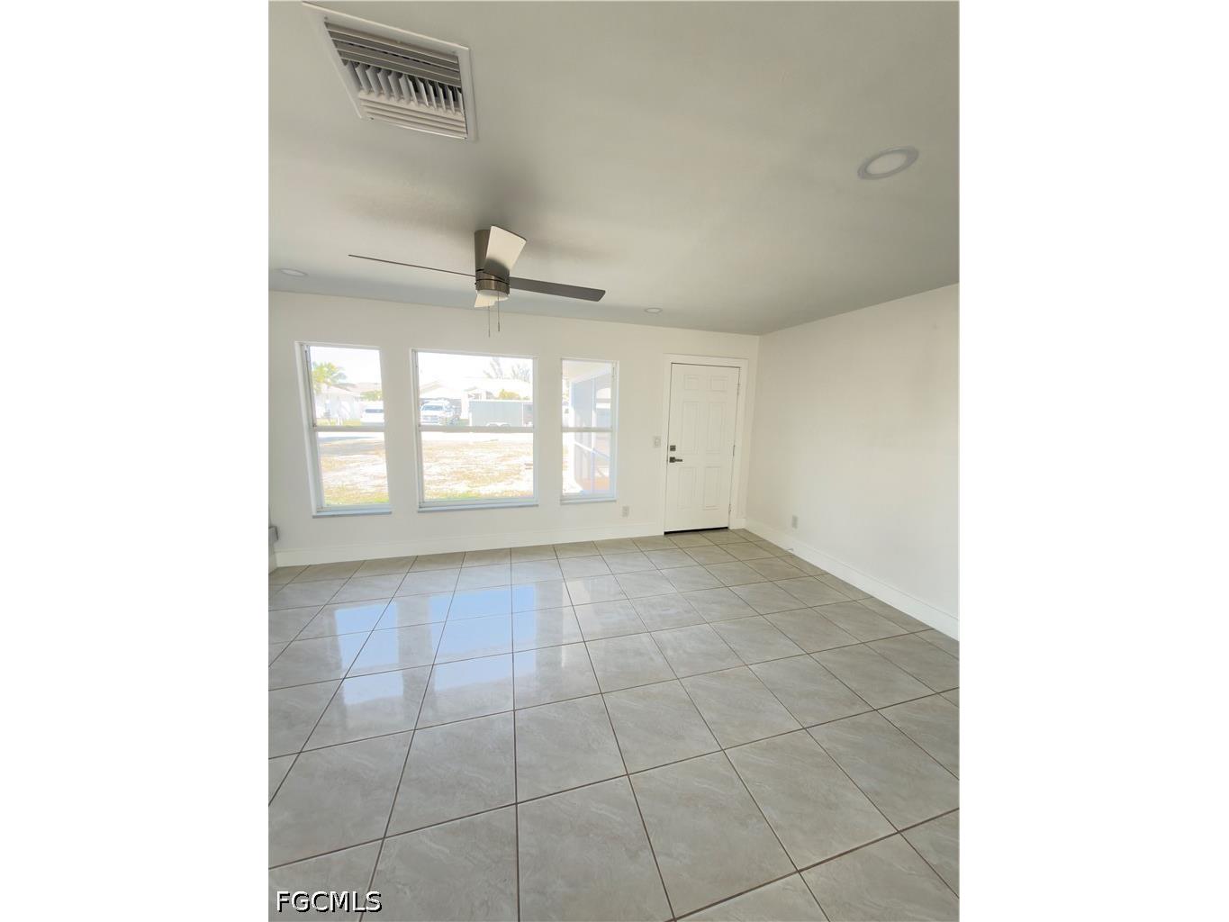 140 SE 17th Terrace Cape Coral FL 33990 2026018030 image3