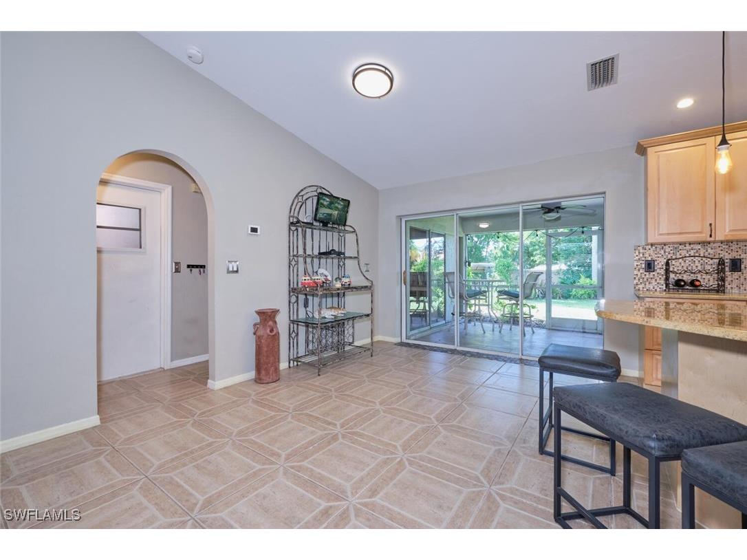 140 SE 8th Street Cape Coral FL 33990 225065007 image10